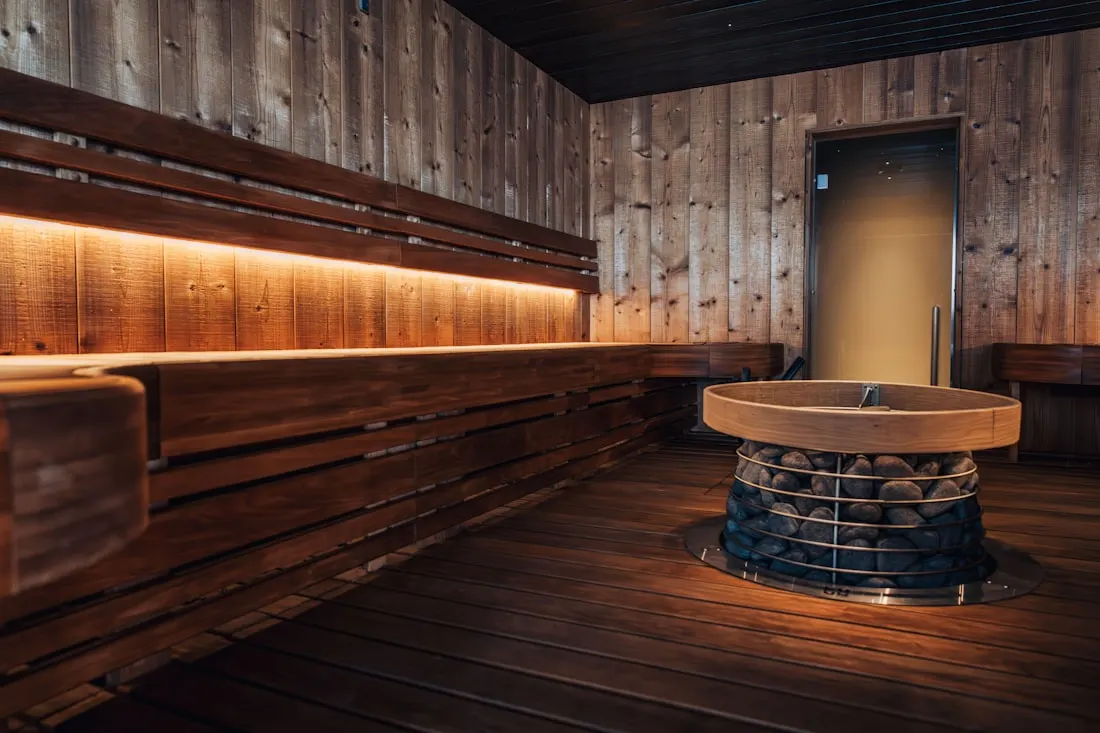 An electric sauna heater and its electrical connection